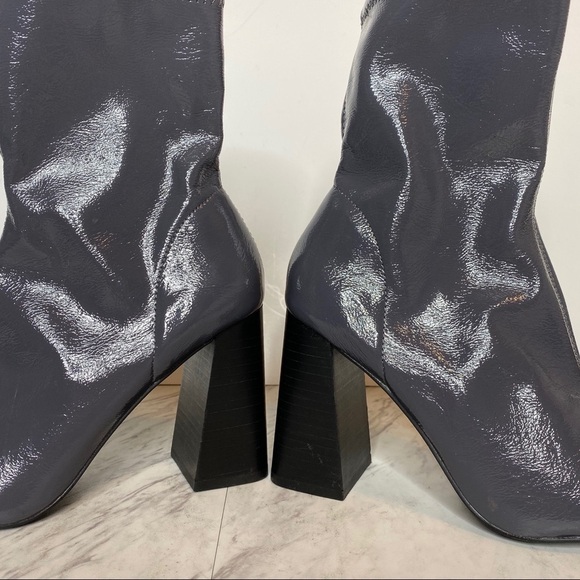 New! Topshop Brody Patent Faux Leather Gray Stretch Bootie 38 - Picture 7 of 15